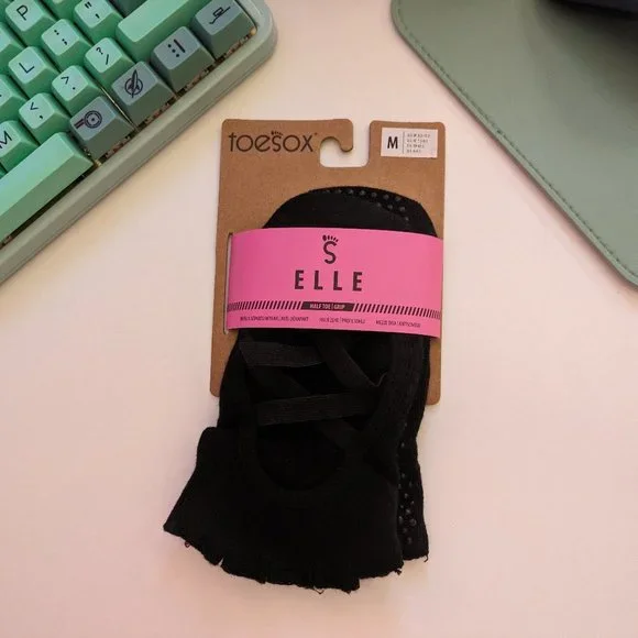 NWT Elle Toesox Medium Black - Picture 2 of 5